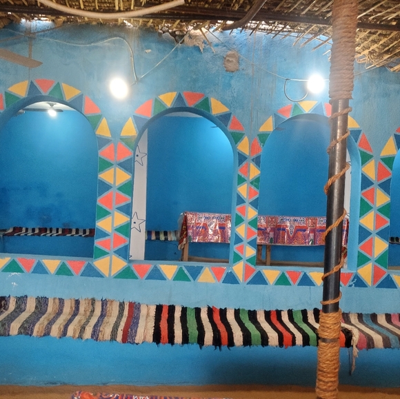 Meet your Posher, Mike - Picture 9 of 16